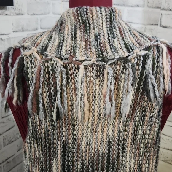 Chicos SZ 2 Shrug Sweater - Picture 5 of 10